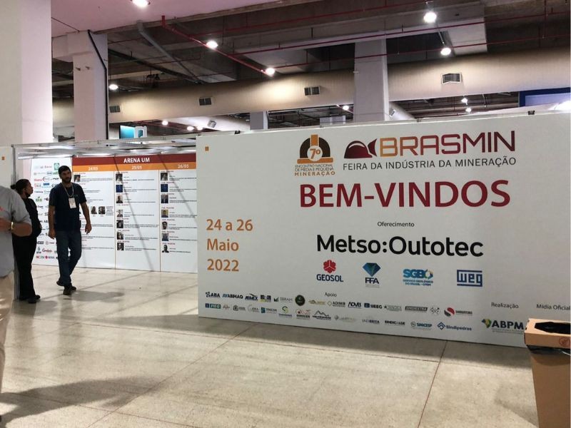 Montagem de Stand BRASMIN